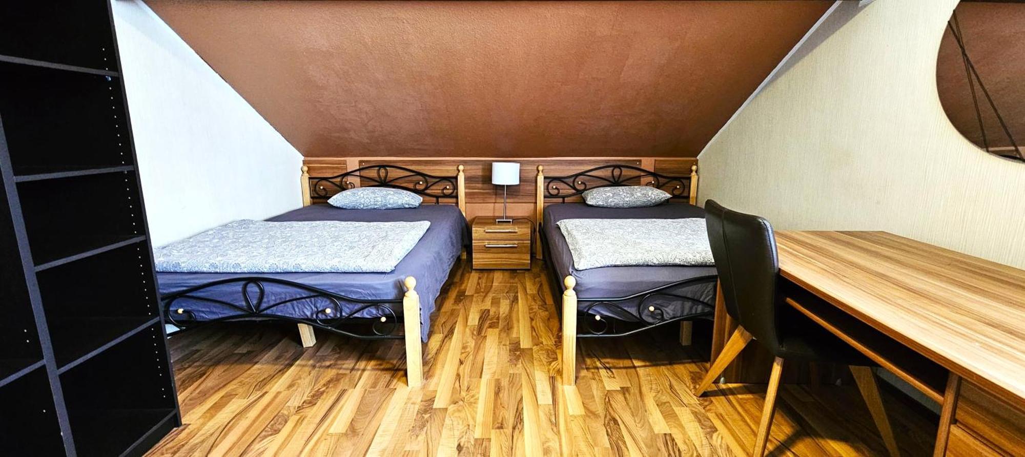 Gruendauer Monteurwohnung/Studentenwohnung Bagian luar foto