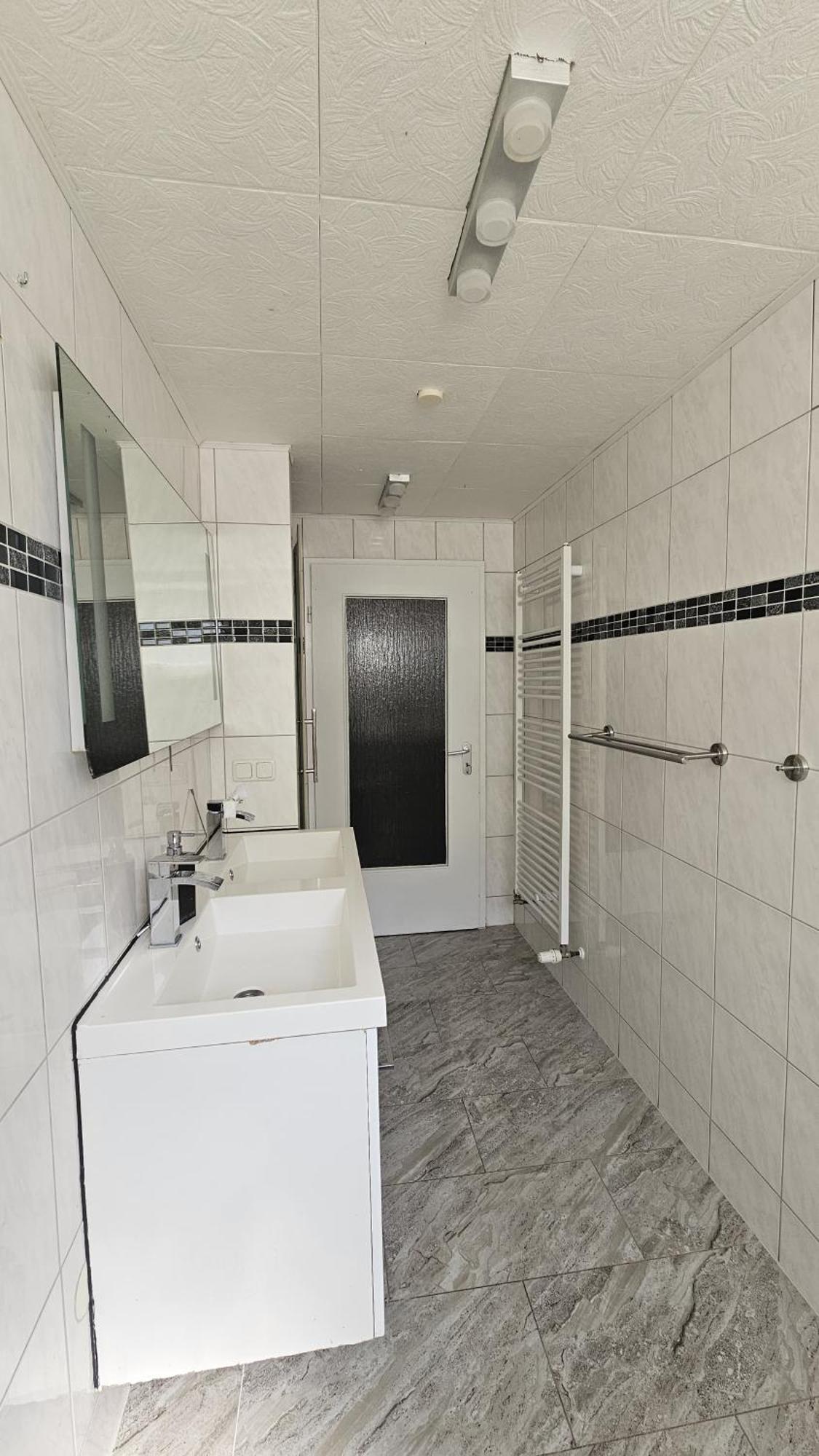 Gruendauer Monteurwohnung/Studentenwohnung Bagian luar foto