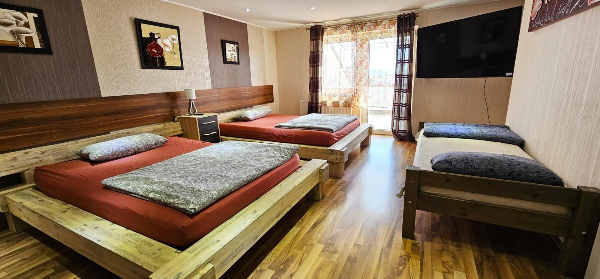 Gruendauer Monteurwohnung/Studentenwohnung Bagian luar foto