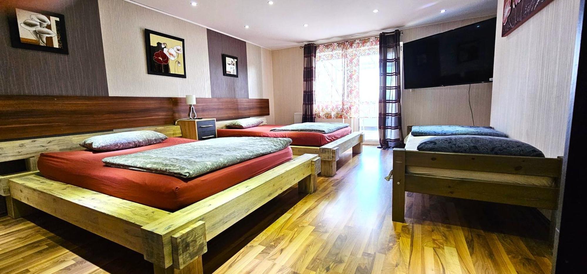 Gruendauer Monteurwohnung/Studentenwohnung Bagian luar foto