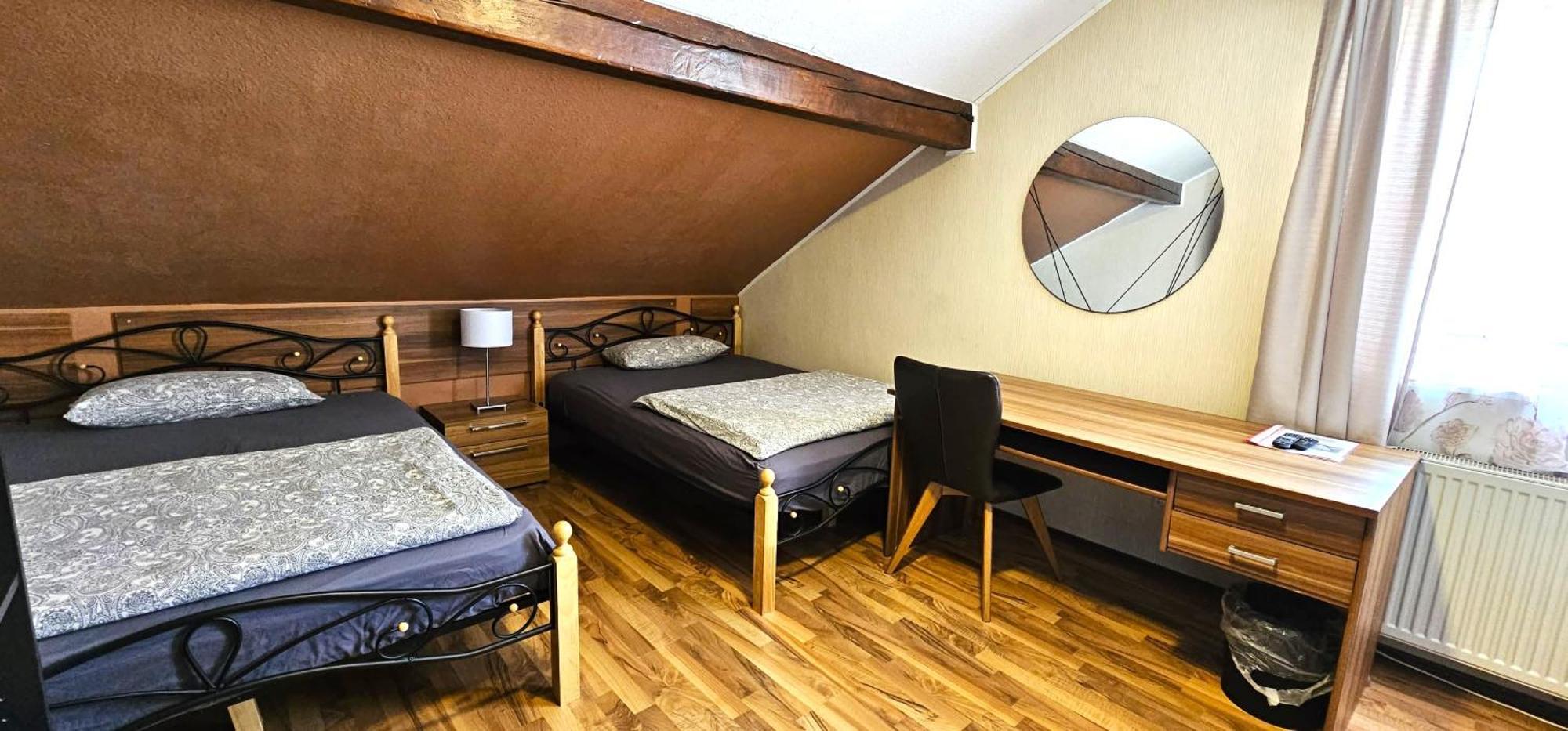 Gruendauer Monteurwohnung/Studentenwohnung Bagian luar foto