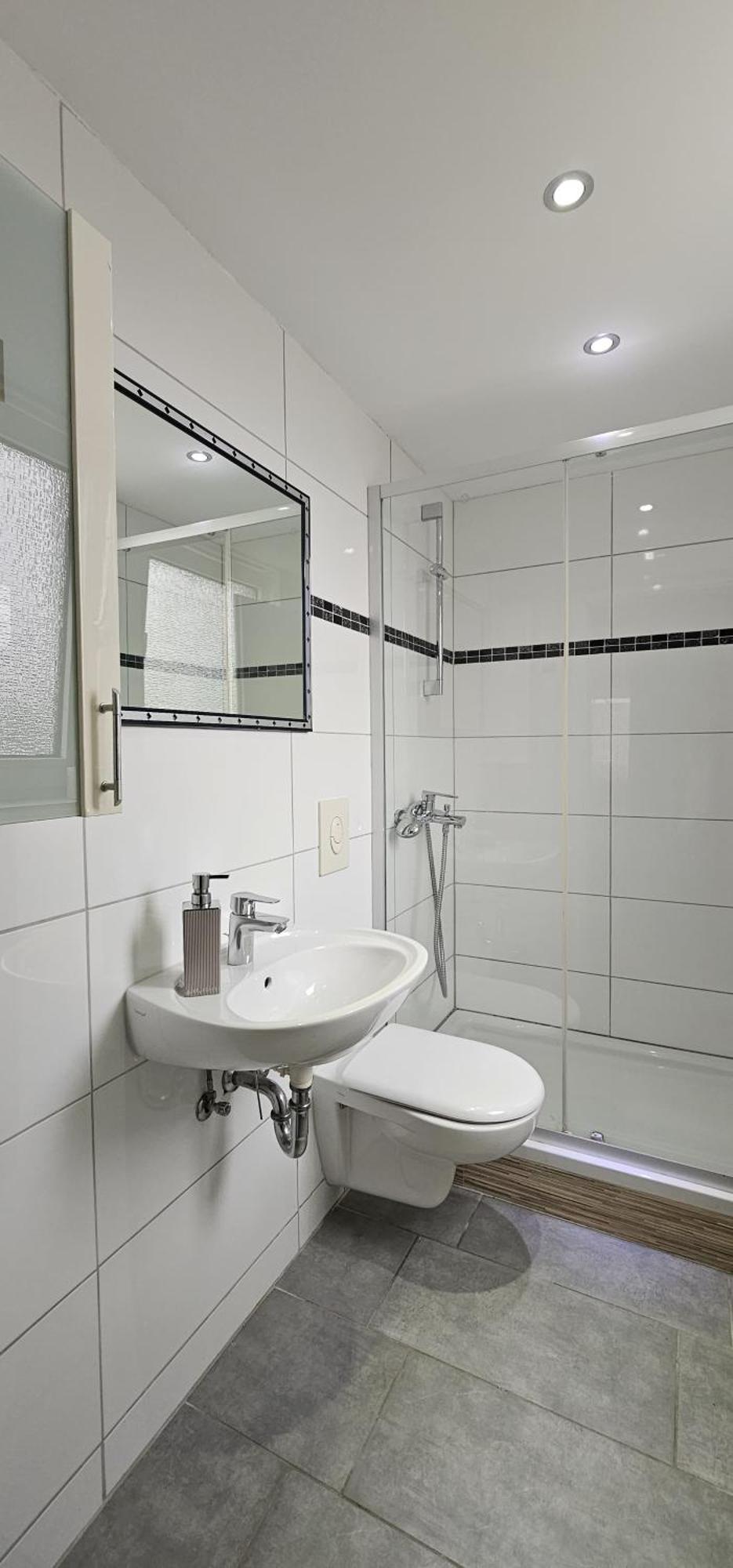 Gruendauer Monteurwohnung/Studentenwohnung Bagian luar foto