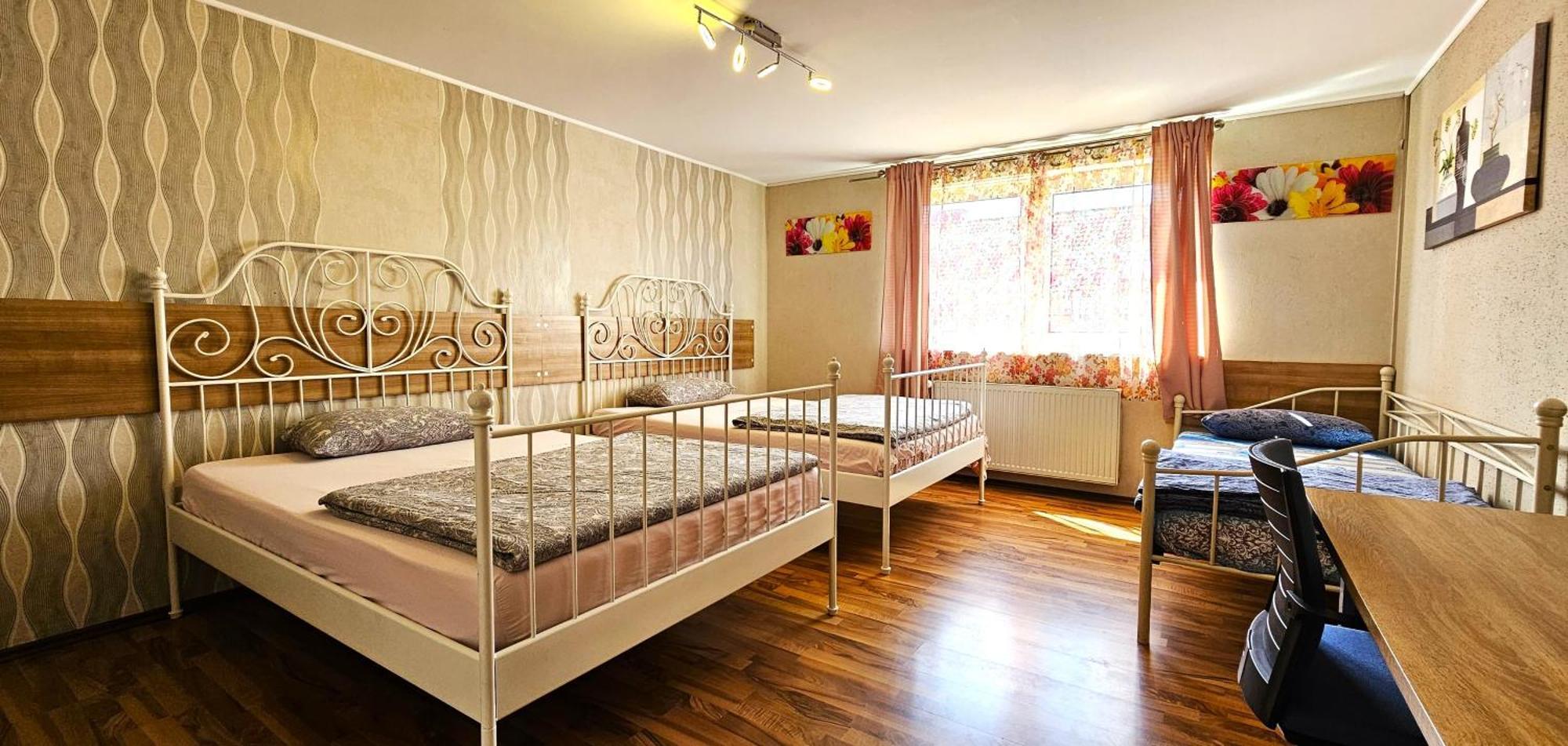 Gruendauer Monteurwohnung/Studentenwohnung Bagian luar foto