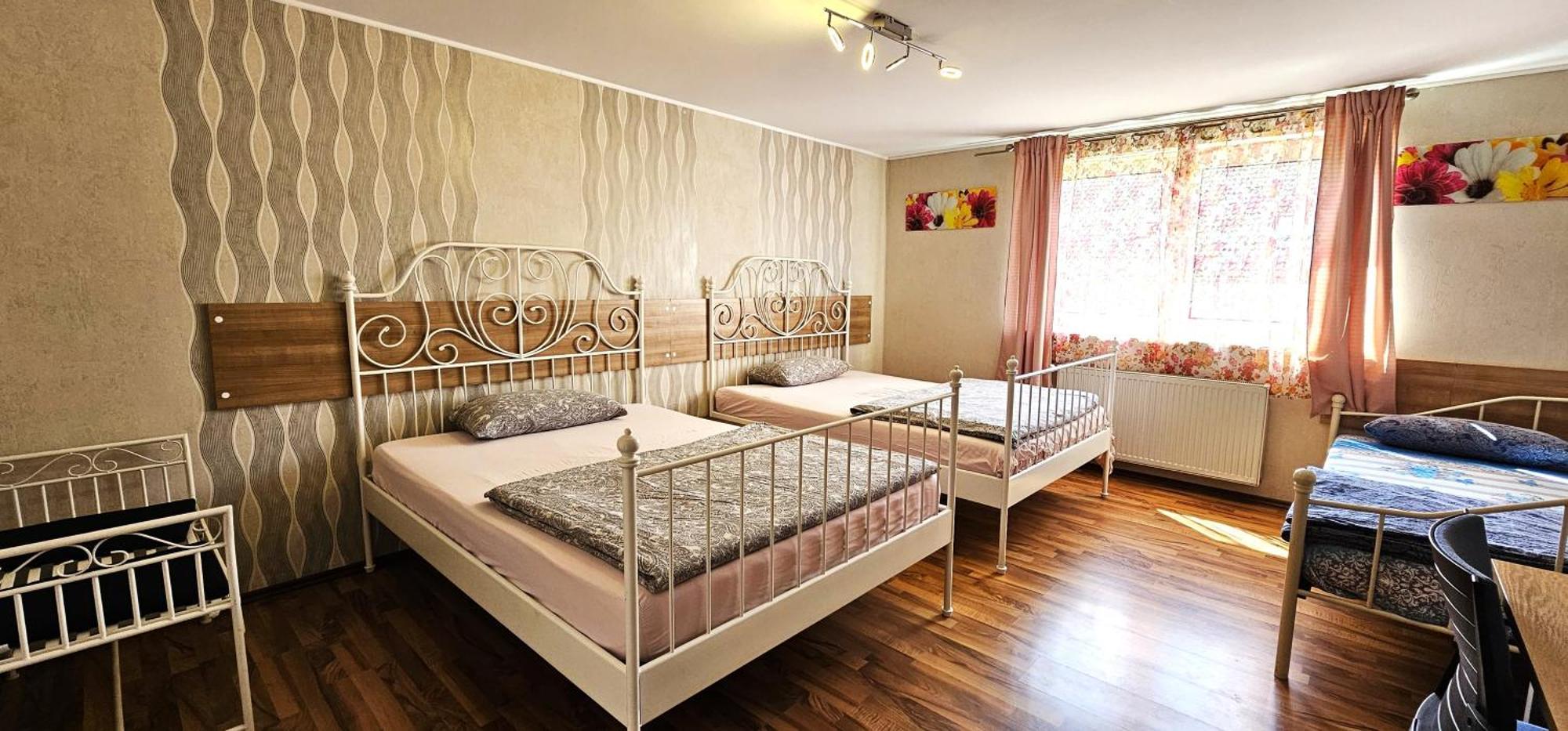 Gruendauer Monteurwohnung/Studentenwohnung Bagian luar foto