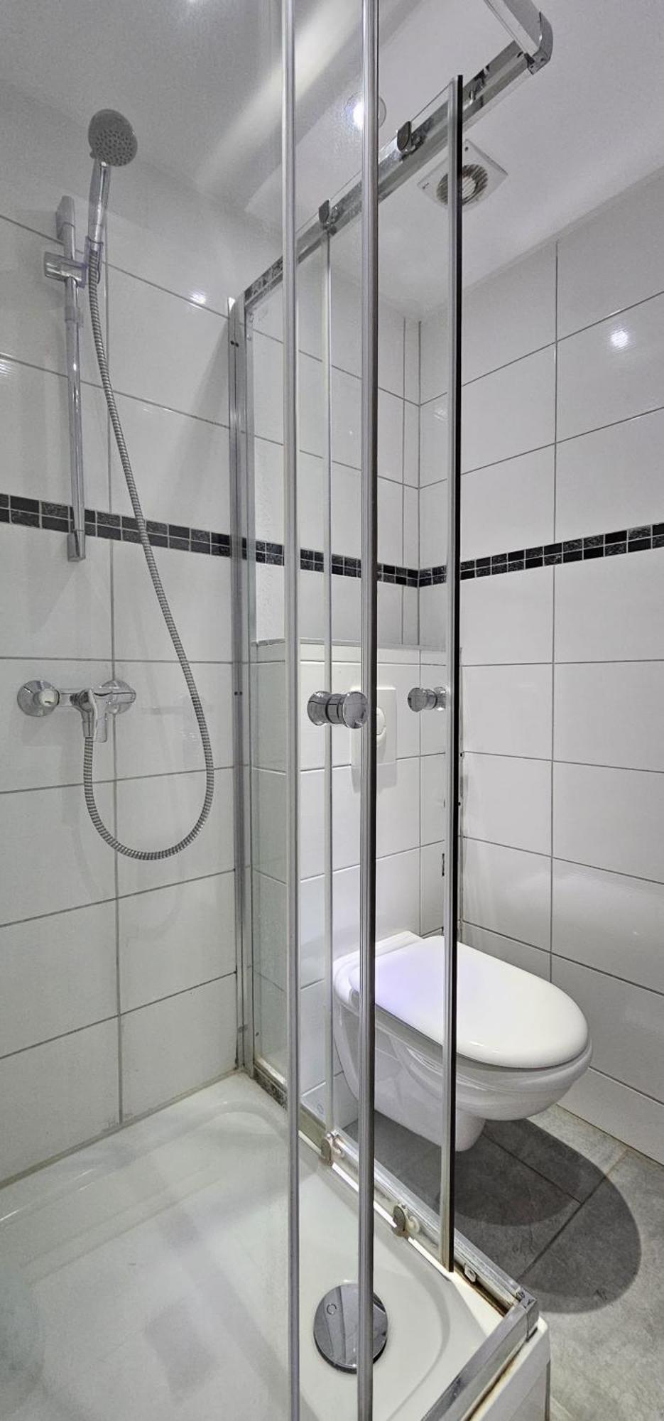 Gruendauer Monteurwohnung/Studentenwohnung Bagian luar foto